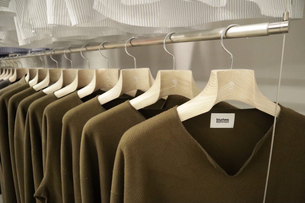 【オリジナルハンガー製作】L’ÉCHOPPE （レショップ）渋谷店様のご紹介