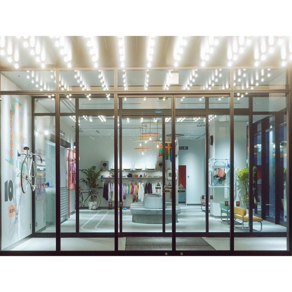 【オリジナルハンガー製作】KEIRINHOTEL 10（ケイリンホテル）様のご紹介