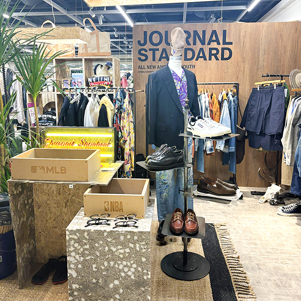 【オリジナルハンガー・ディスプレイボックス製作】 のご紹介