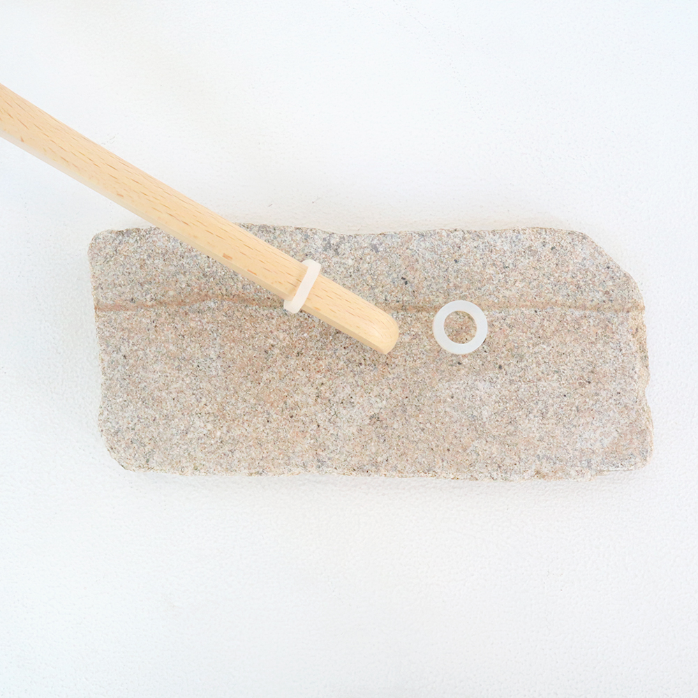 【ストック商品】すべり止め＜シリコンリング /乳白（S)＞