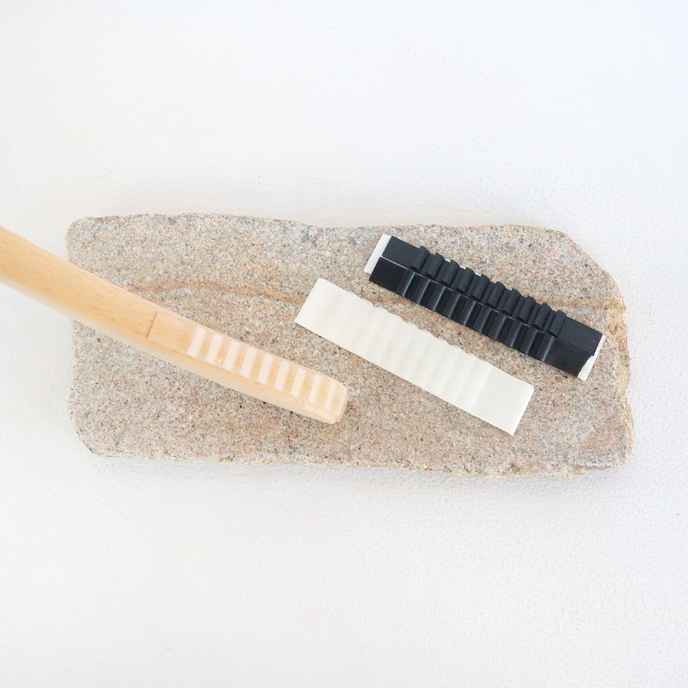 【ストック商品】すべり止め＜ヒダ /白黒＞