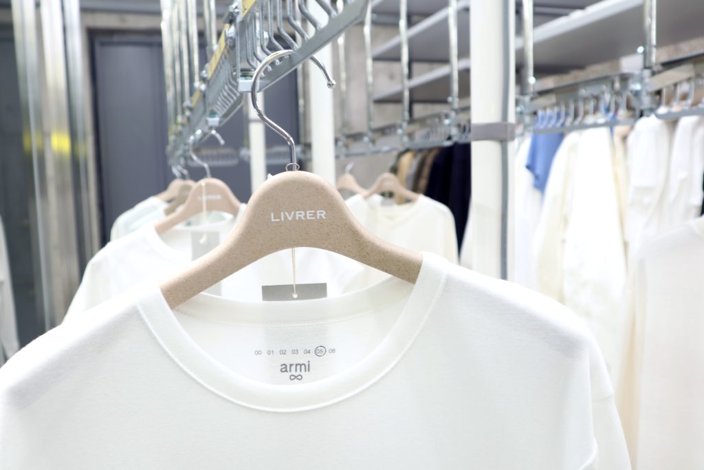 【オリジナルハンガー製作】 LIVRER MISHUKU(リブレ三宿) 様のご紹介