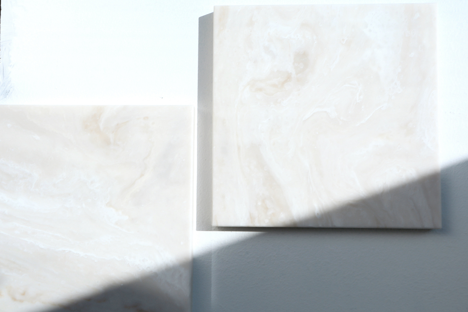 【オーダーメイド商品】ディスプレイ什器 コーリアンライザー(マーブル)