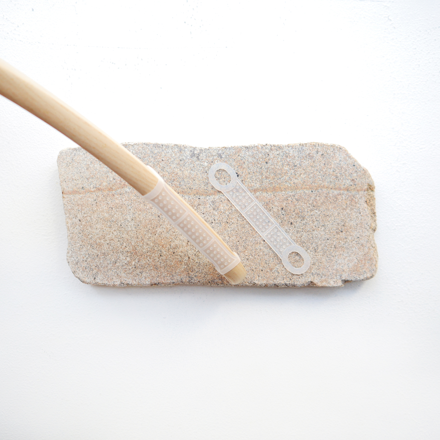 【ストック商品】すべり止め＜シリコン二つ穴半透明＞