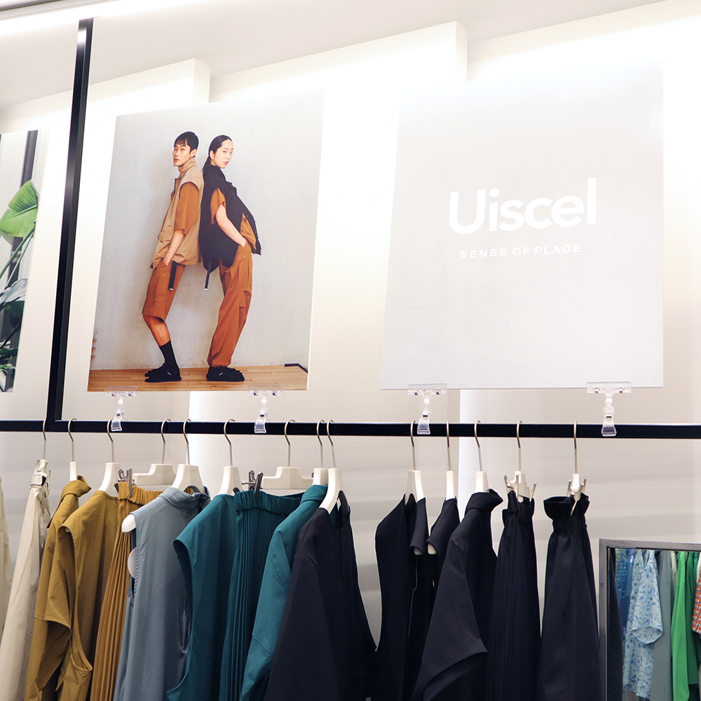 【オリジナルディスプレイ製作】 SENSE OF PLACE by URBAN RESEARCH LIMITED STORE ラフォーレ原宿店」 様のご紹介