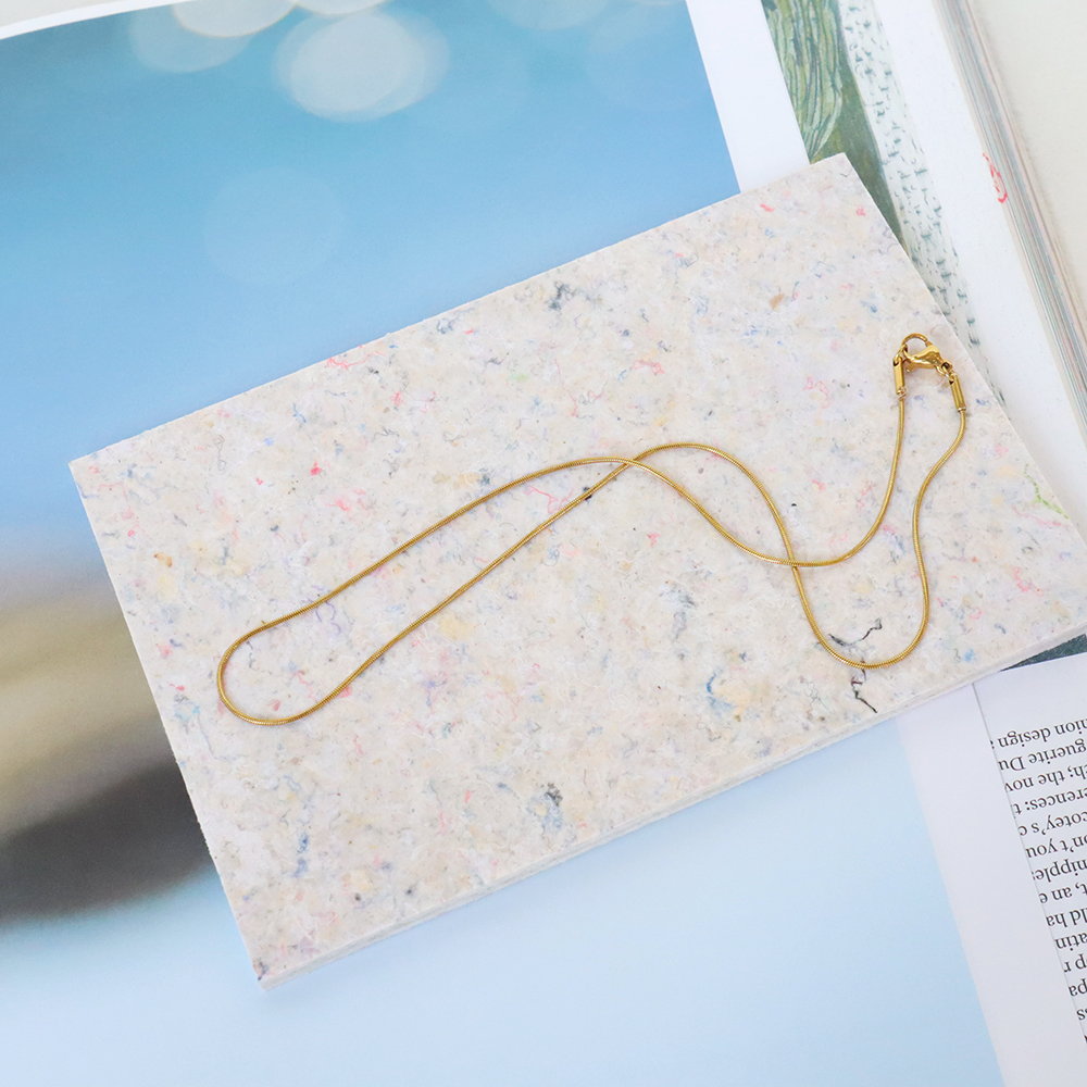 【オーダーメイド商品】繊維再生素材　アクセサリーライザー