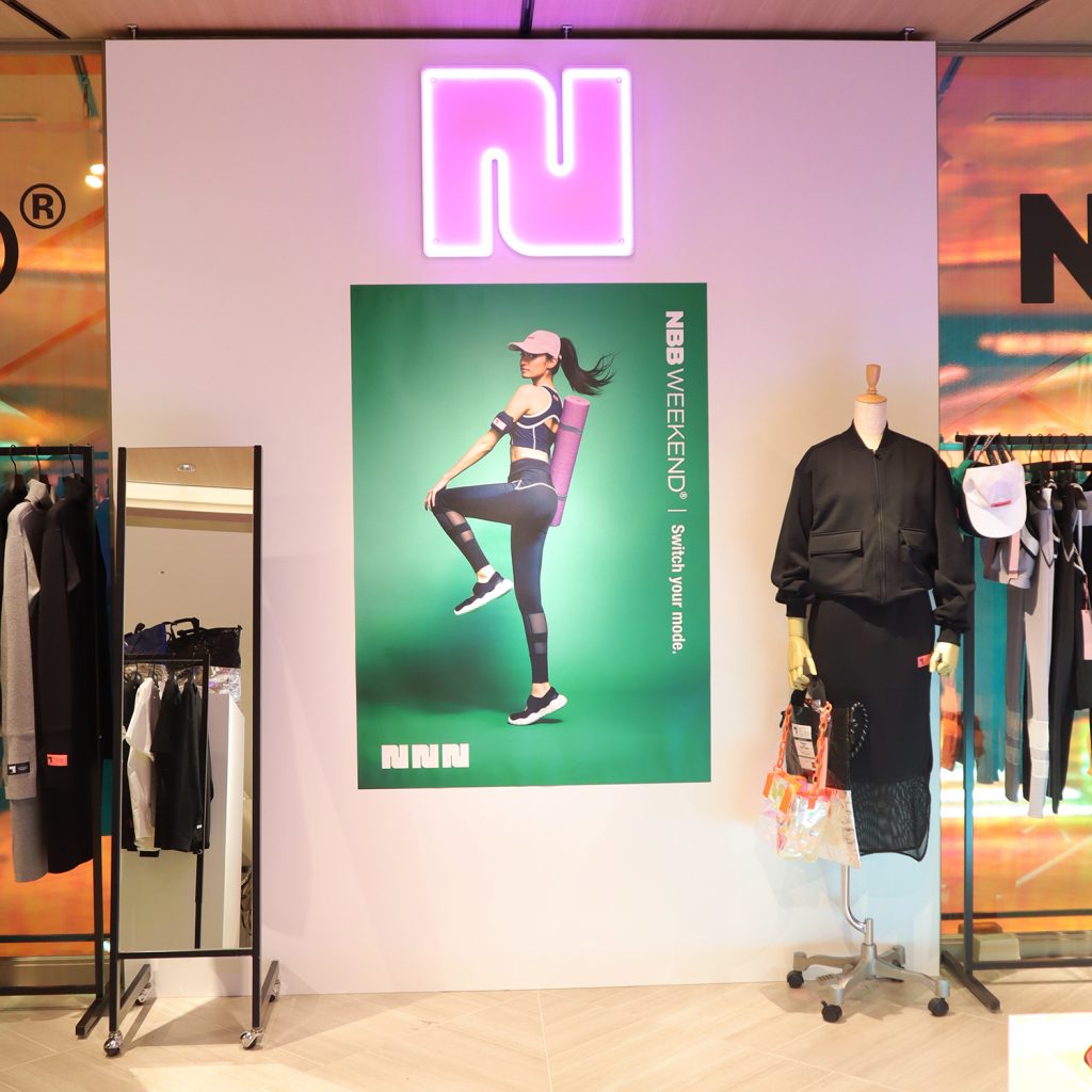 【オリジナルハンガー製作】  NBB WEEKEND（エヌビービーウィークエンド）様のご紹介