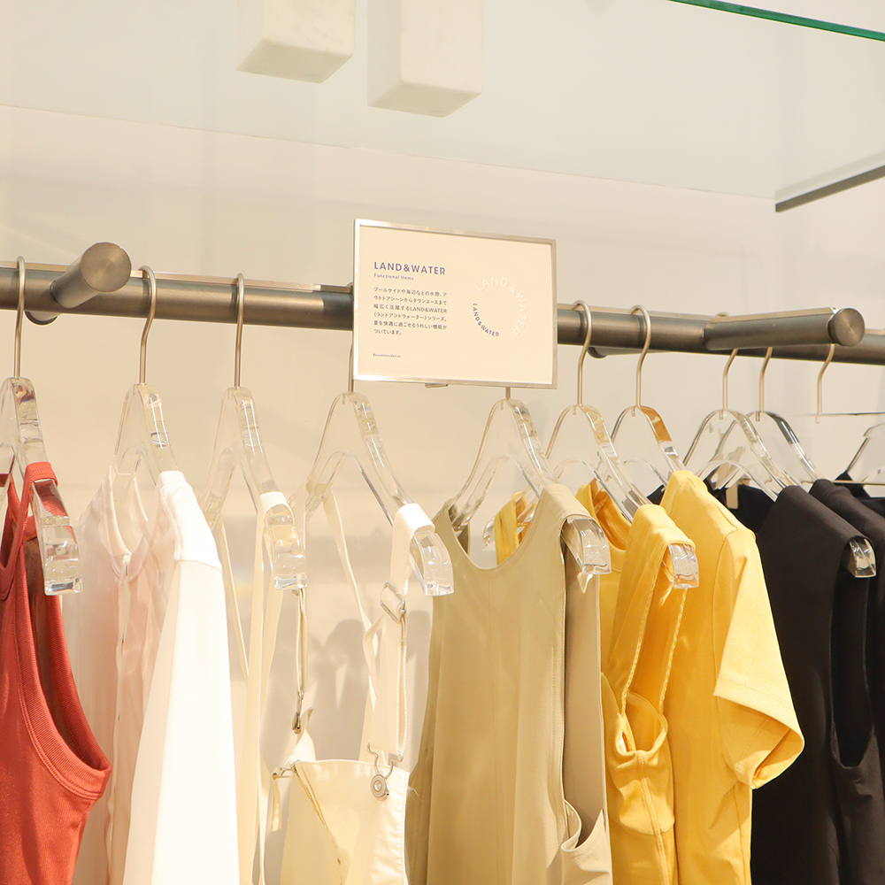 【オリジナルアクリルハンガー製作】 ユナイテッドアローズ様のご紹介