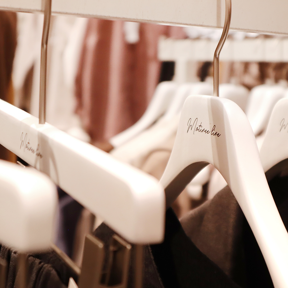 【オリジナル木製ハンガー製作】   GLOBAL WORK（グローバルワーク）様のご紹介